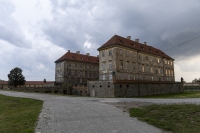 Mercedes-Benz Tour 2025